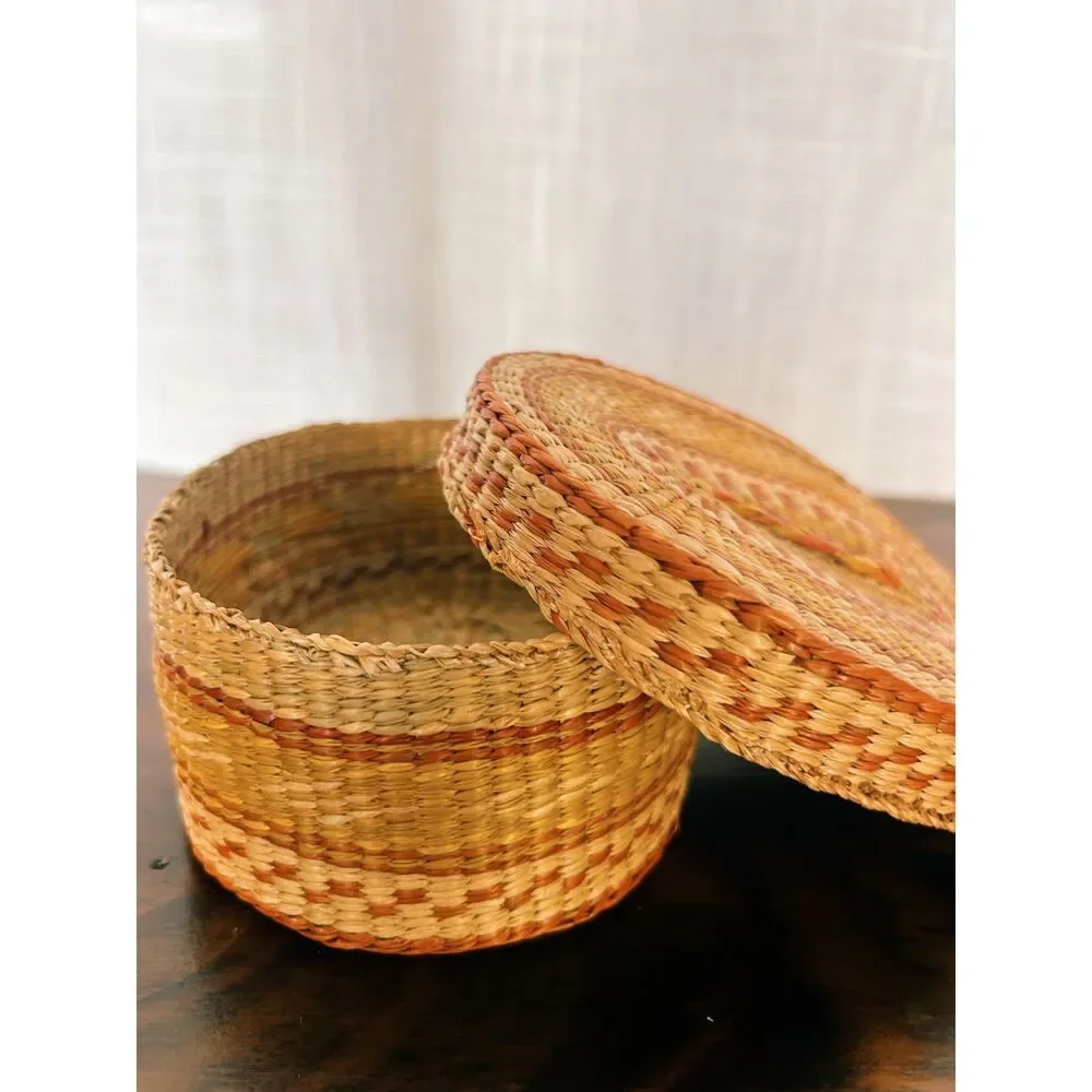 Vintage 1970s/1980s Chinese Hand-Woven Coiled Lidded Basket